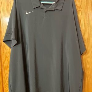 Nike Men's Gray Polo Shirt